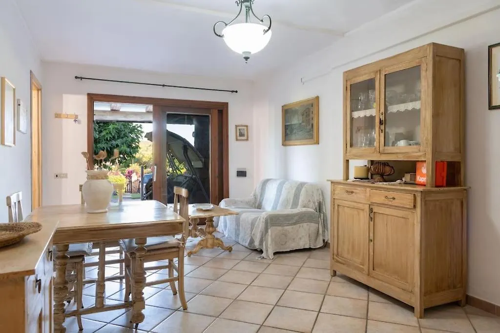 Holiday home Villa Costa Smeralda Golfo Di Marinella Ac E Wifi Golfo Aranci Italy
