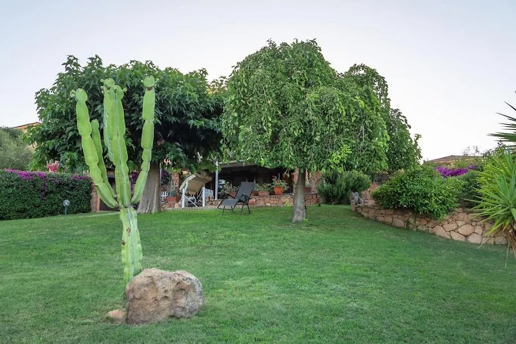 Villa Costa Smeralda Golfo Di Marinella Ac E Wifi Golfo Aranci Holiday home