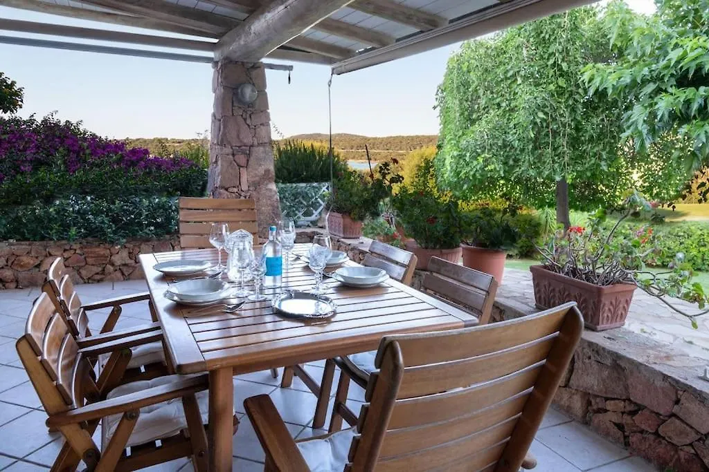 Holiday home Villa Costa Smeralda Golfo Di Marinella Ac E Wifi Golfo Aranci Italy